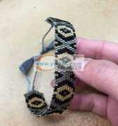 诚找专业做日本米珠手链的厂家合作 如图