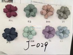 专业制作激光布艺烧边花，手缝花，卷花，烫花！