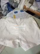 裤子外发 如图