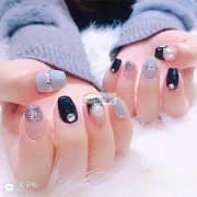 找【如图】指甲点钻的专业工厂，有货要做，
