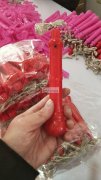 《看图》求购二节电池盒壳料，三节手柄壳料