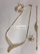 有没有能做【如图】铜加锆石的成品加工厂，