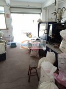 有多台注塑机对外加工，200克到500克
