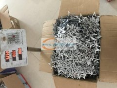 承接各种合金饰品钻加工，发夹点钻类，出货
