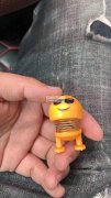 找做如图这种摇头公仔的厂家，品质好，价格