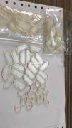 有如图白色扣子联系，需要8万个
