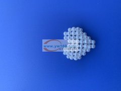 位于辽宁丹东市。朝鲜有几个工厂1000多