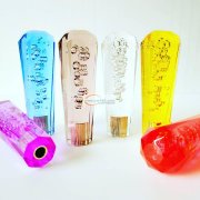 承接各类亚克力制品 