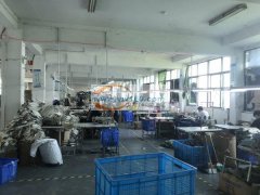 本厂承接：化妆包、冰包、洗漱包、收纳包、