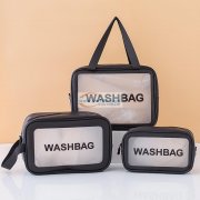 本公司有员工300人，出货准时稳定，品质