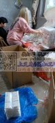 承接手工加工，包装，挂圈，打胶枪等各类手