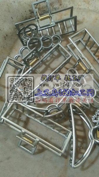 承接合金手镯,怪手夹,打孔上弹簧。<br 承接合金手镯,怪手夹,打孔上弹簧。<br