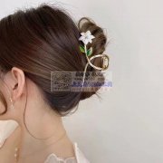 采购图示发夹现货，每款需要2000个，有