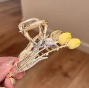 寻图片中发夹成品，有价格有量，有现货成品