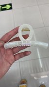 求购如图所示塑料发夹，寻找这款塑料发夹，