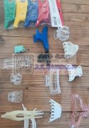 承接发夹上弹簧，本加工厂有上百人&nbs
