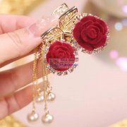 谁家有图中这个发夹现货，要成品，有做成品
