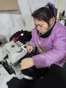 服装包包围巾加工，承接:平车.铐边.三针
