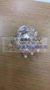 求购塑料夹子，要现货两万个，图示这两款谁