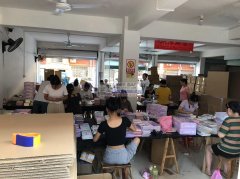 承接各类手工包装&nbsp;，吸卡包装，