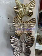 求图示这四款塑料发夹，谁家有这四款货，有