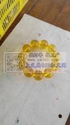 树脂饰品加工厂：<br />
本厂承接