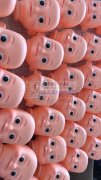 承接各内玩具饰品喷漆加工
