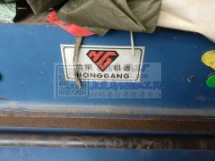 本厂有套结车十一台，双针车12台，电脑花
