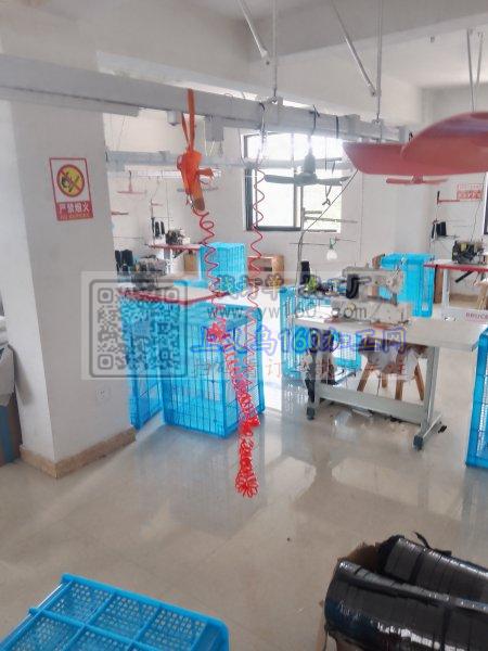 我是小服装加工厂<br />谁家有 我是小服装加工厂<br />谁家有