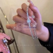 需要寻找做如图饰品的工厂，寻找工厂厂家，