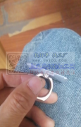 找义乌机器组装这个手机支架的加工厂，数量 3000个