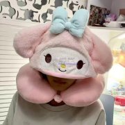 找如图，U型连帽枕厂家。 要成品