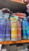 如图，找这些洗发水沐浴露，有图示这类的厂