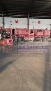 有工厂，有工人，愿意承接各种手工活。微信