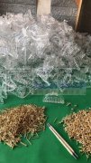 专业上发夹弹簧，有固定加工厂！