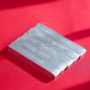 铜长条饰品
