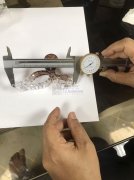 寻找如图所示发夹工厂，有订单需要做