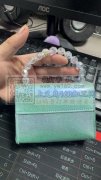这款包有两个印花款式4000个外发