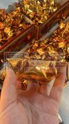 把扁的元宝推鼓起来，时薪14，可以推两袋